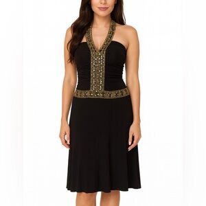 🌴 En Focus Studio Dress - Size Medium